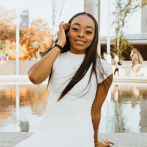 Meet your Posher, Andrea